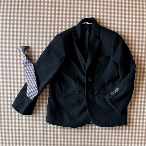 Cat & Jack Toddler 5 Black blazer & clip tie - Picture 1 of 14